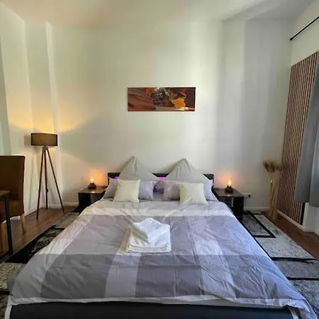 Schoenes Mitten In Apartament *